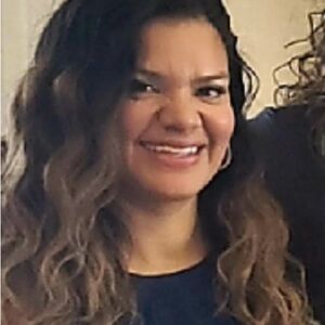 Meet your Posher, Cassondra